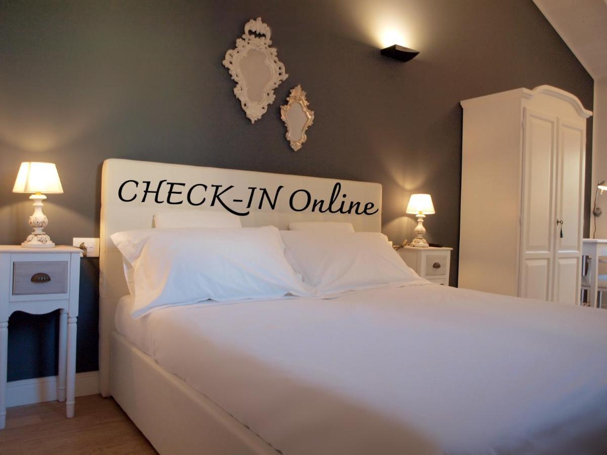 Cosmopolitan Central Rooms 博洛尼亚 外观 照片