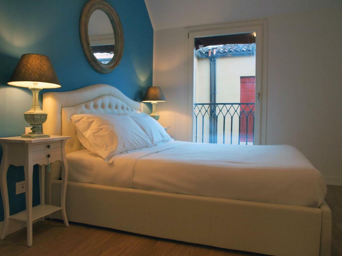 Cosmopolitan Central Rooms 博洛尼亚 外观 照片