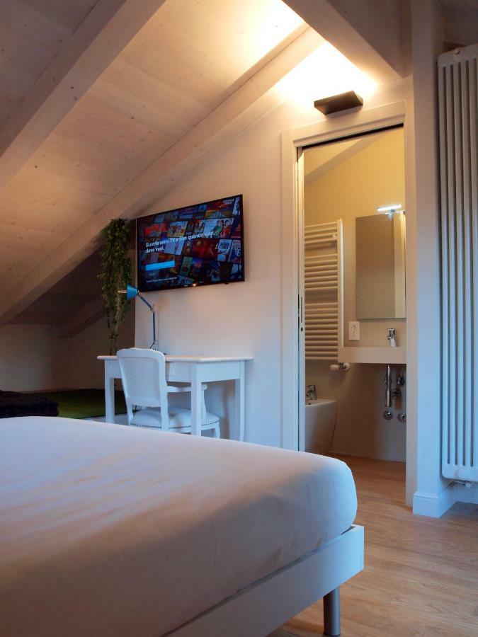 Cosmopolitan Central Rooms 博洛尼亚 外观 照片